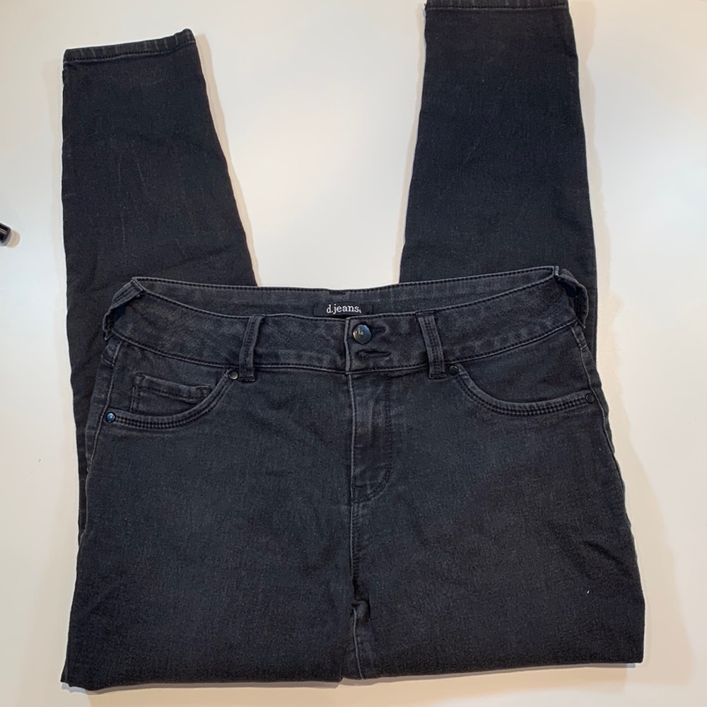 Black Skinny Jeans